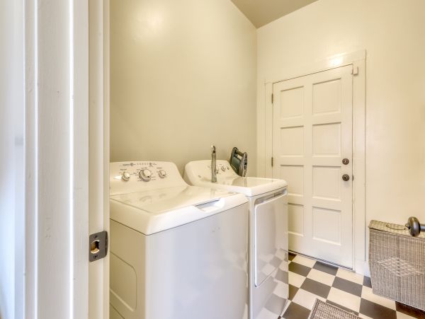 Mendocino Home 982857
