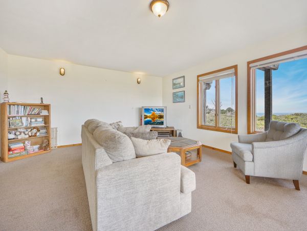 Mendocino Home 982859