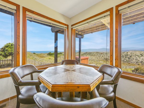 Mendocino Home 982859