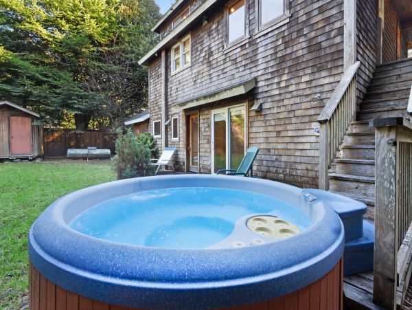Mendocino Home 982860