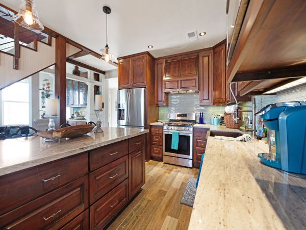 Mendocino Home 982861