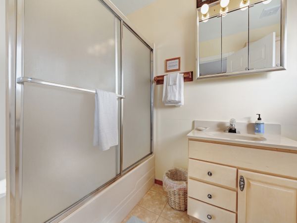 Mendocino Home 982863