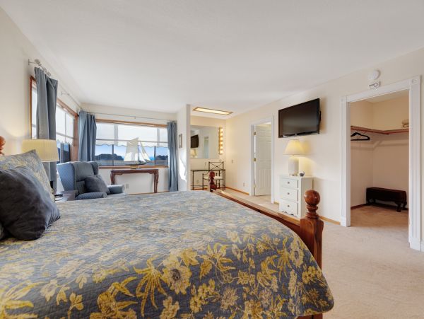 Mendocino Home 982863