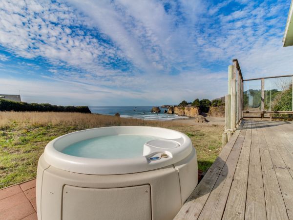 Mendocino Home 982864