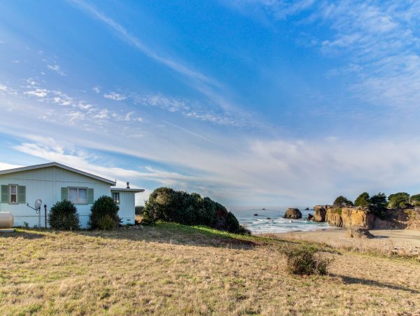 Mendocino Home 982864