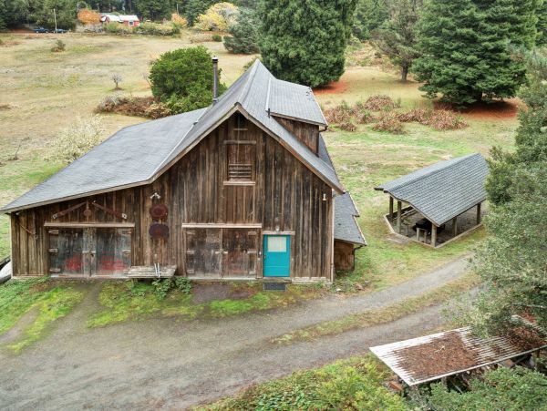 Mendocino Home 982865