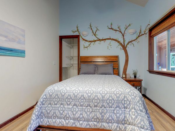 Mendocino Home 982866