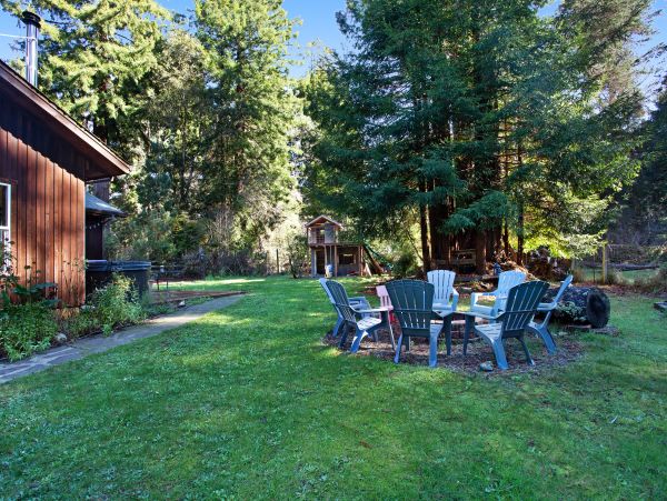 Mendocino Home 982866