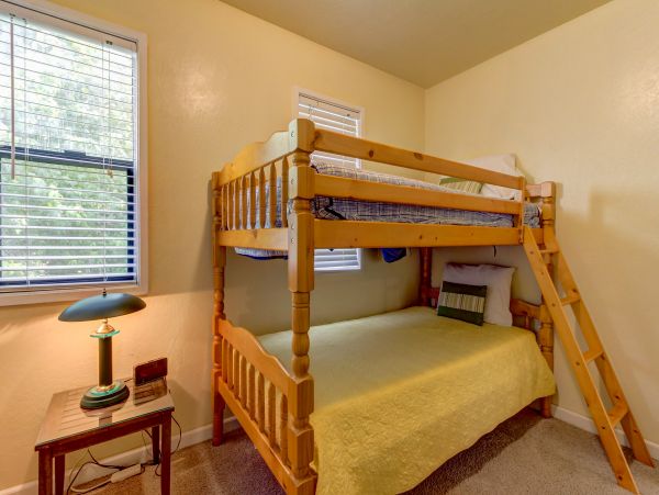 Mendocino Home 982867