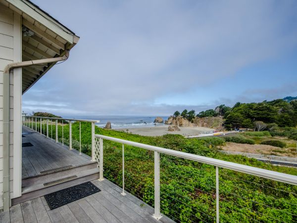 Mendocino Home 982868
