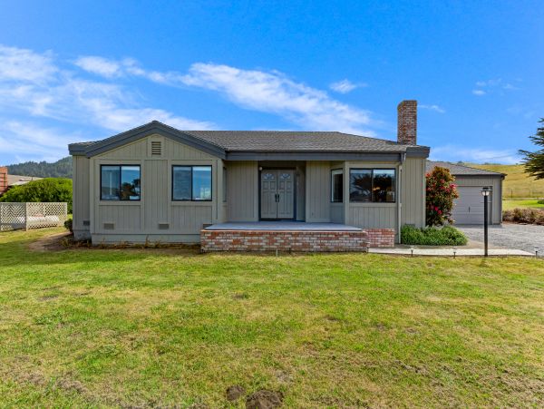 Mendocino Home 982869