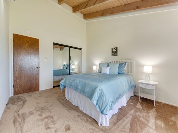 Mendocino Home 982869