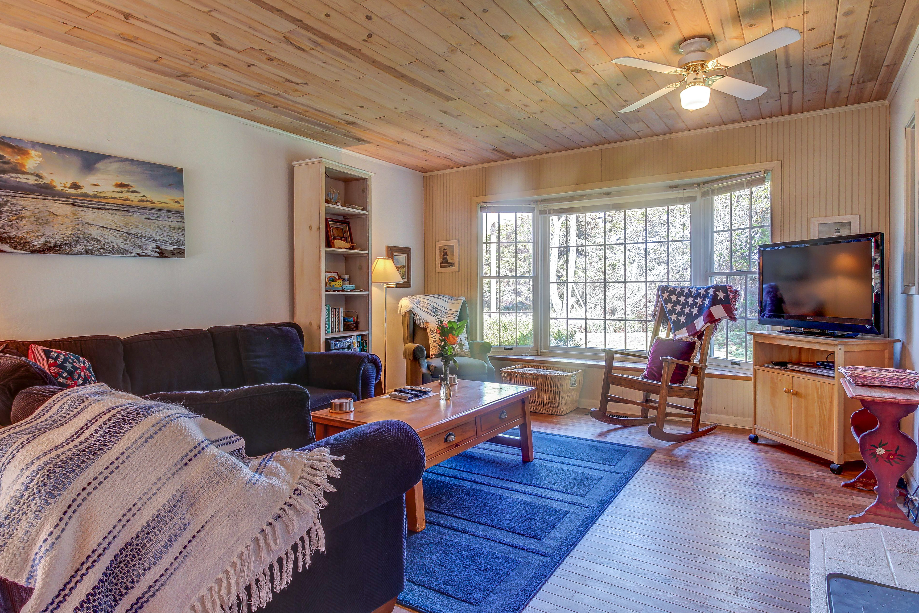 Mendocino Home 982870
