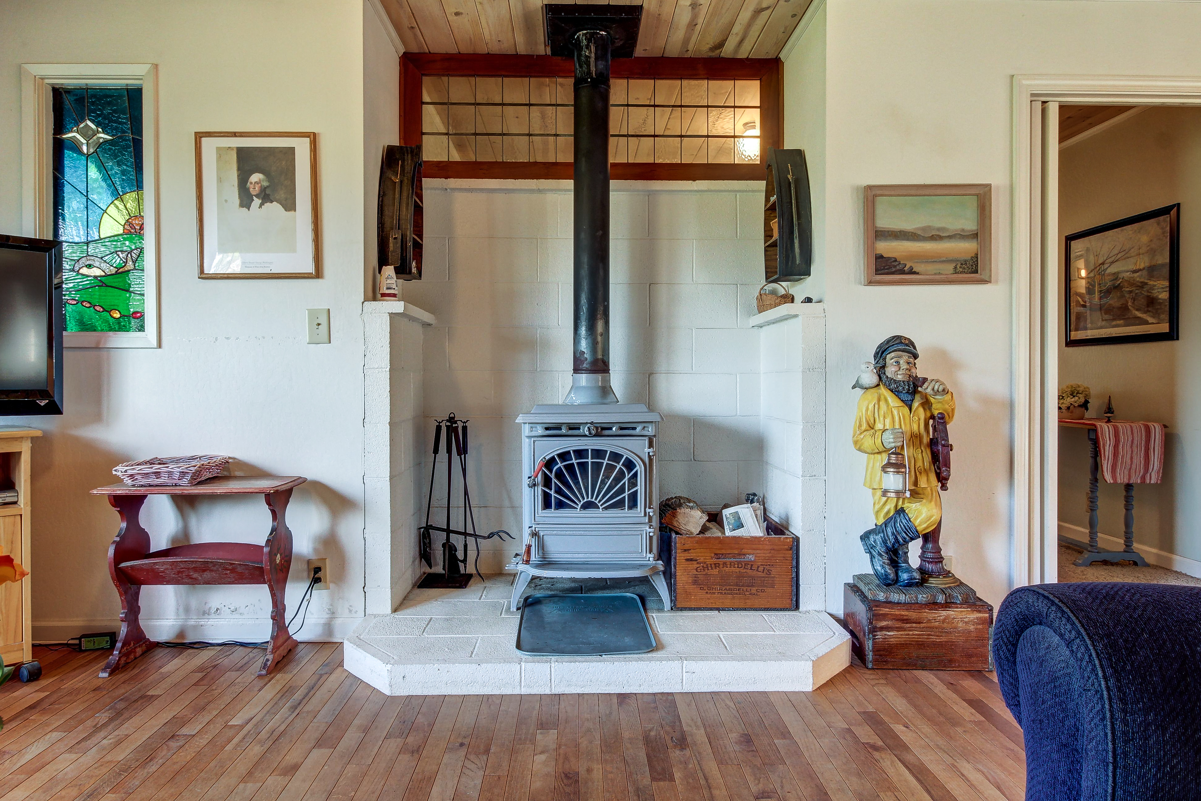 Mendocino Home 982870