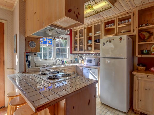 Mendocino Home 982870
