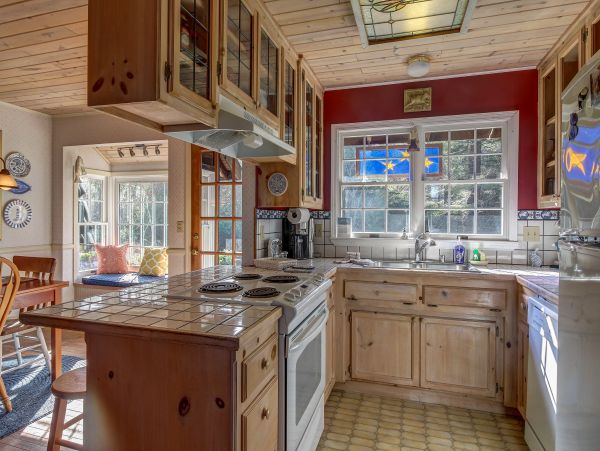 Mendocino Home 982870