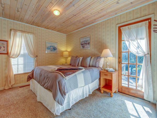 Mendocino Home 982870