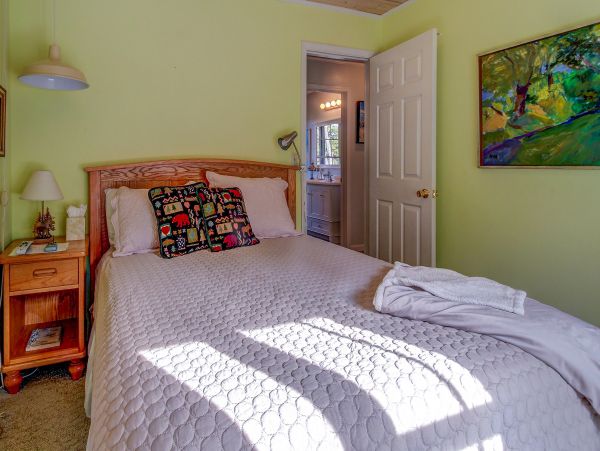 Mendocino Home 982870