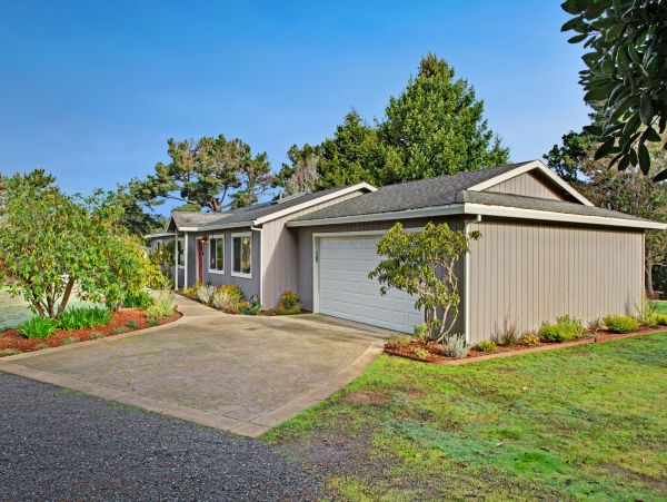 Mendocino Home 982871