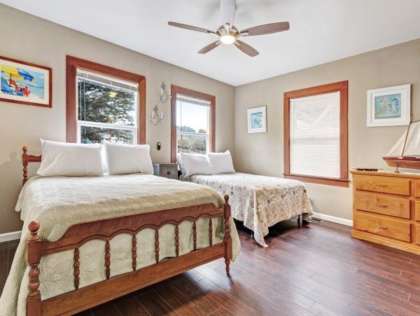 Mendocino Home 982872