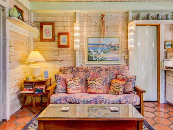 Mendocino Home 982873