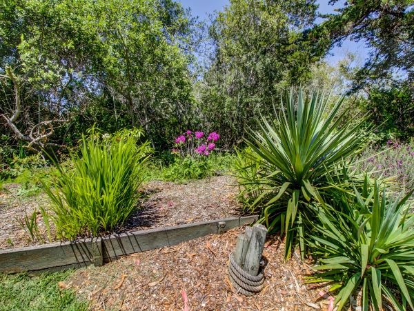 Mendocino Home 982873