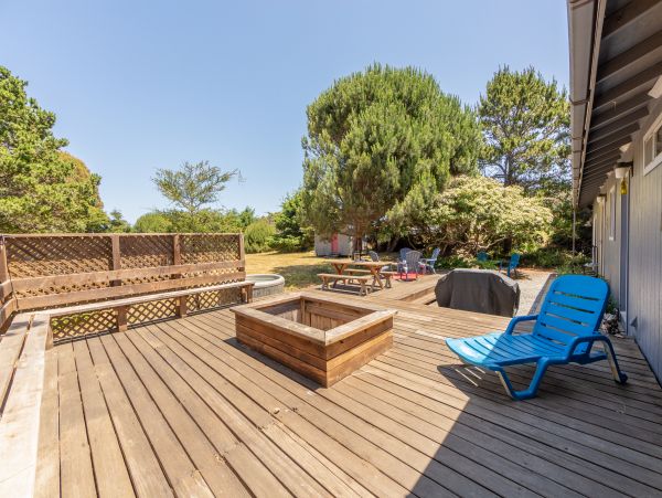 Mendocino Home 982874
