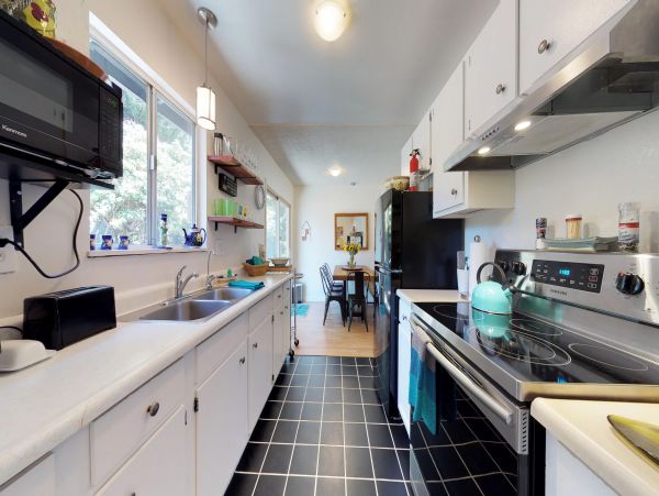 Mendocino Home 982874