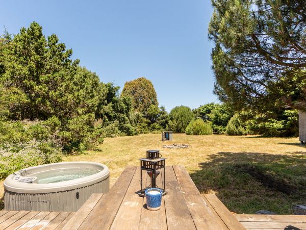 Mendocino Home 982874
