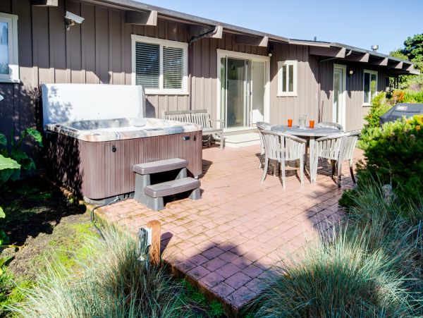 Mendocino Home 982875