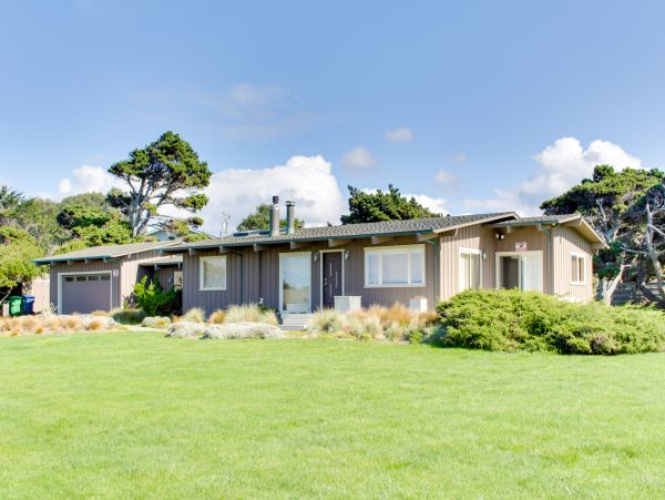 Mendocino Home 982875