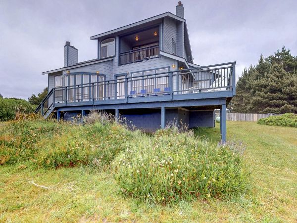 Mendocino Home 982876
