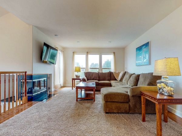 Mendocino Home 982876