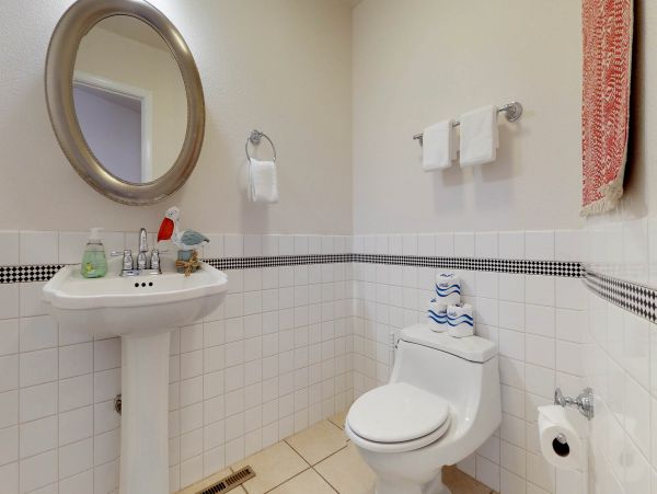 Mendocino Home 982876
