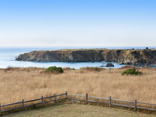 Mendocino Home 982877