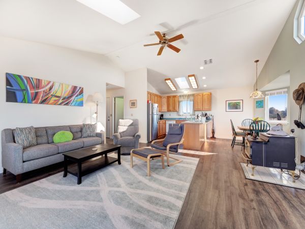 Mendocino Home 982877