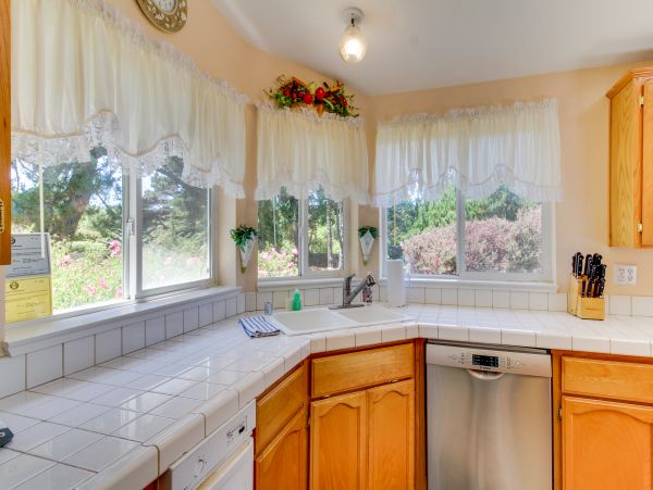 Mendocino Home 982878