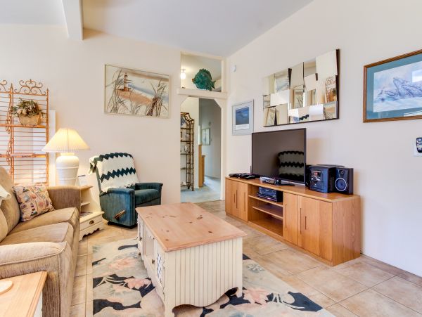 Mendocino Home 982878