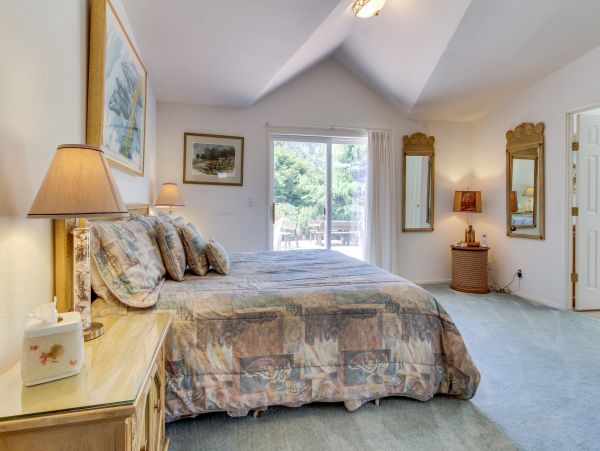Mendocino Home 982878