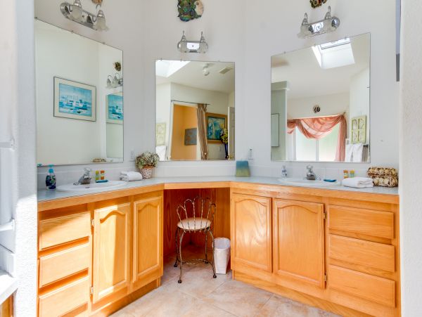 Mendocino Home 982878