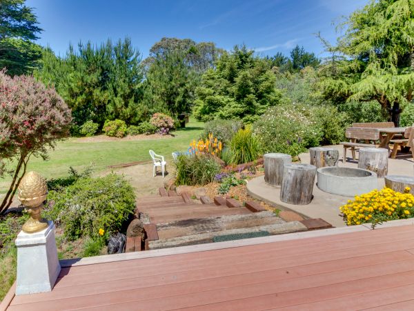 Mendocino Home 982878