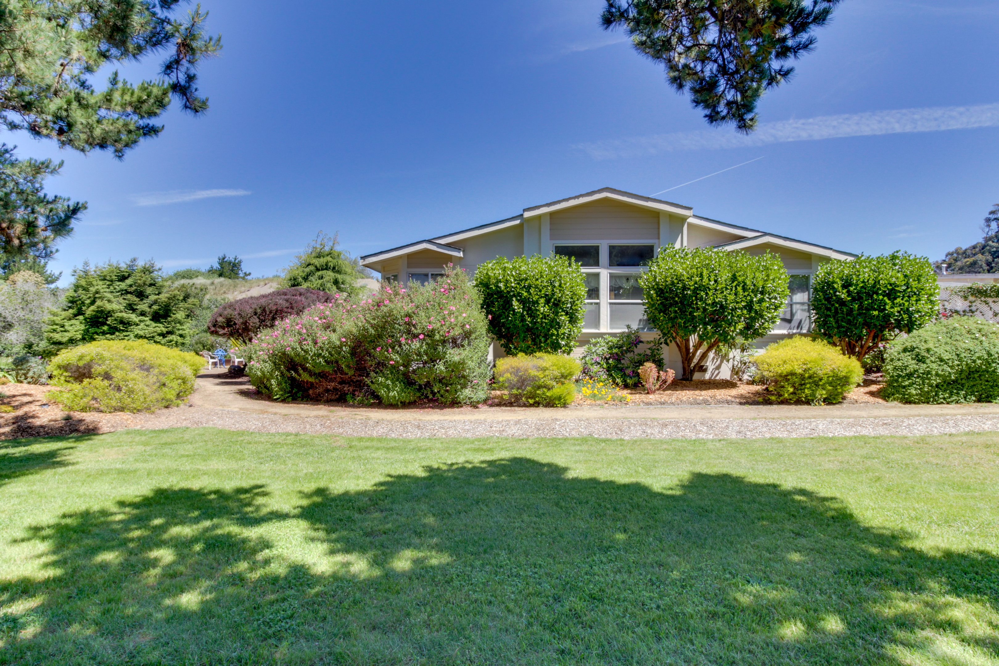 Mendocino Home 982878