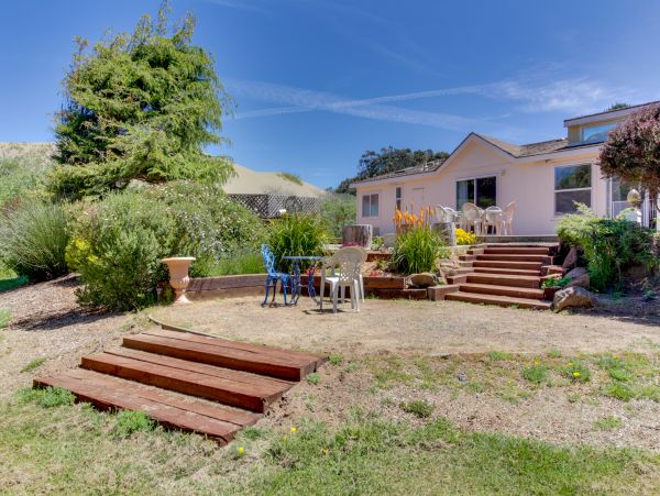 Mendocino Home 982878