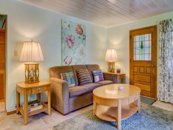 Mendocino Home 982879