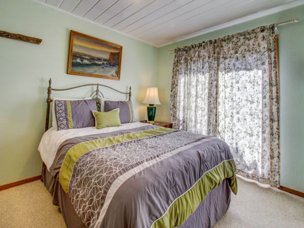 Mendocino Home 982879