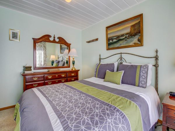 Mendocino Home 982879
