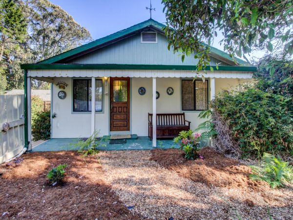 Mendocino Home 982879