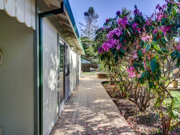 Mendocino Home 982879