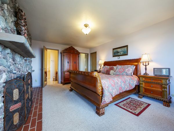 Mendocino Home 982881