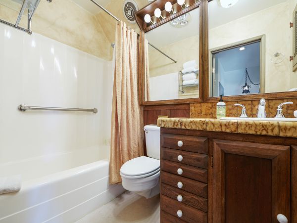 Mendocino Home 982881